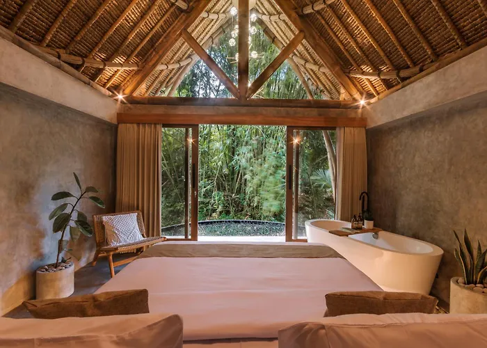 Lunora - Luxury Villa